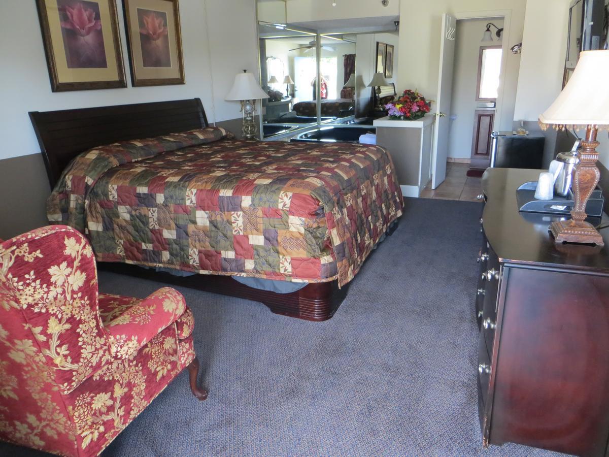 Crosby'S Motor Inn อาพอพกา ภายนอก รูปภาพ